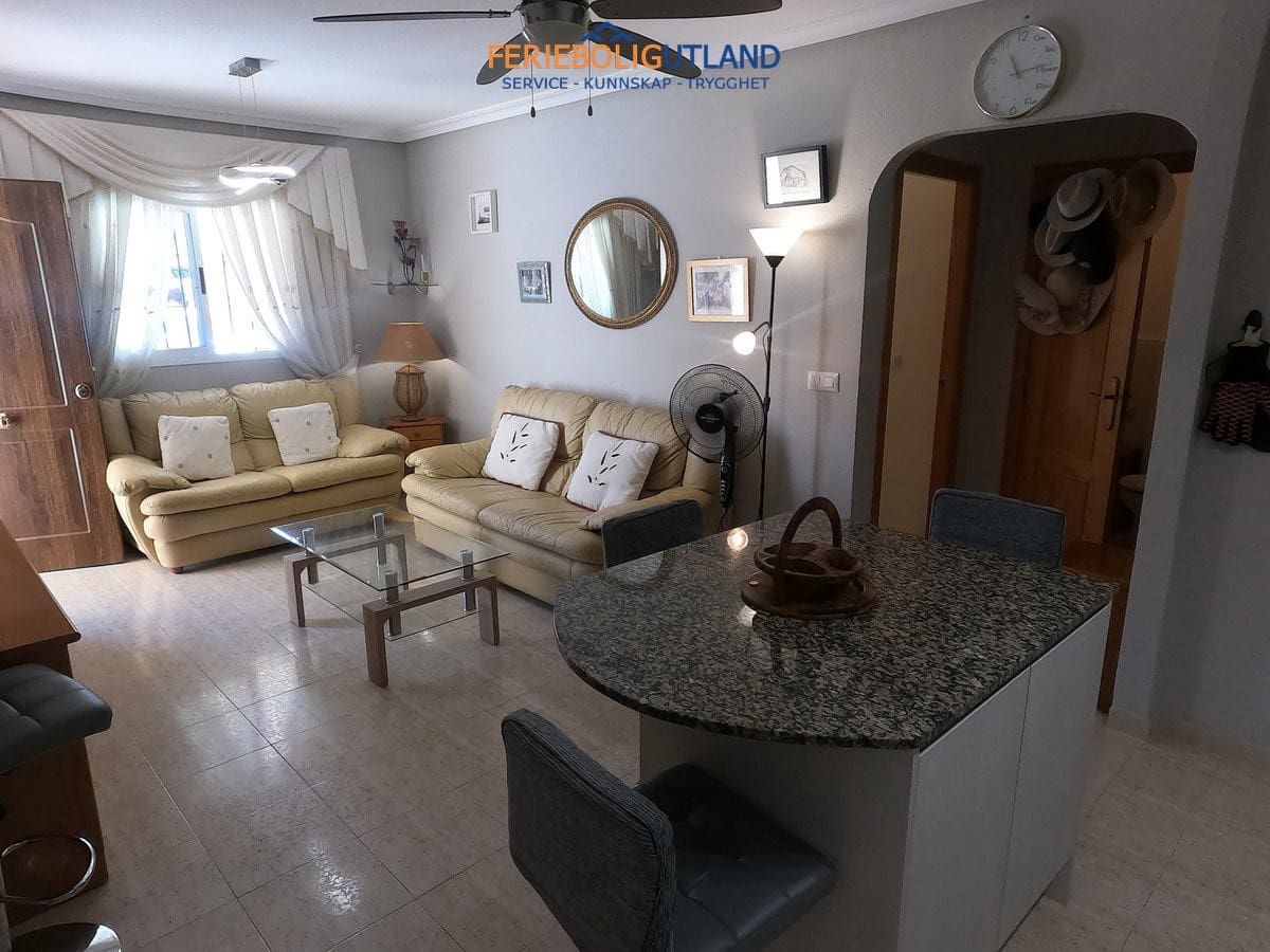Apartamento de 2 habitaciones en Orihuela Costa en venta con piscina - 190.000 € (Ref: 10001062)