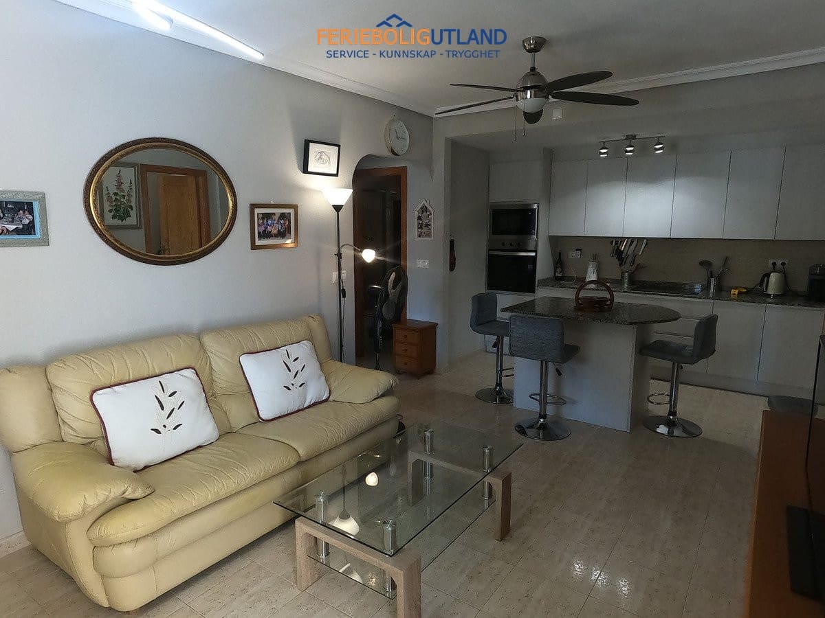 Apartamento de 2 habitaciones en Orihuela Costa en venta con piscina - 190.000 € (Ref: 10001062)