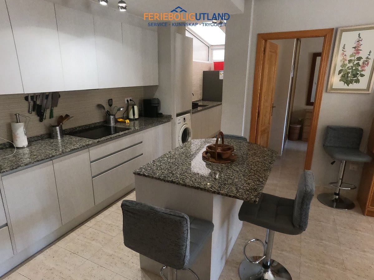 Apartamento de 2 habitaciones en Orihuela Costa en venta con piscina - 190.000 € (Ref: 10001062)