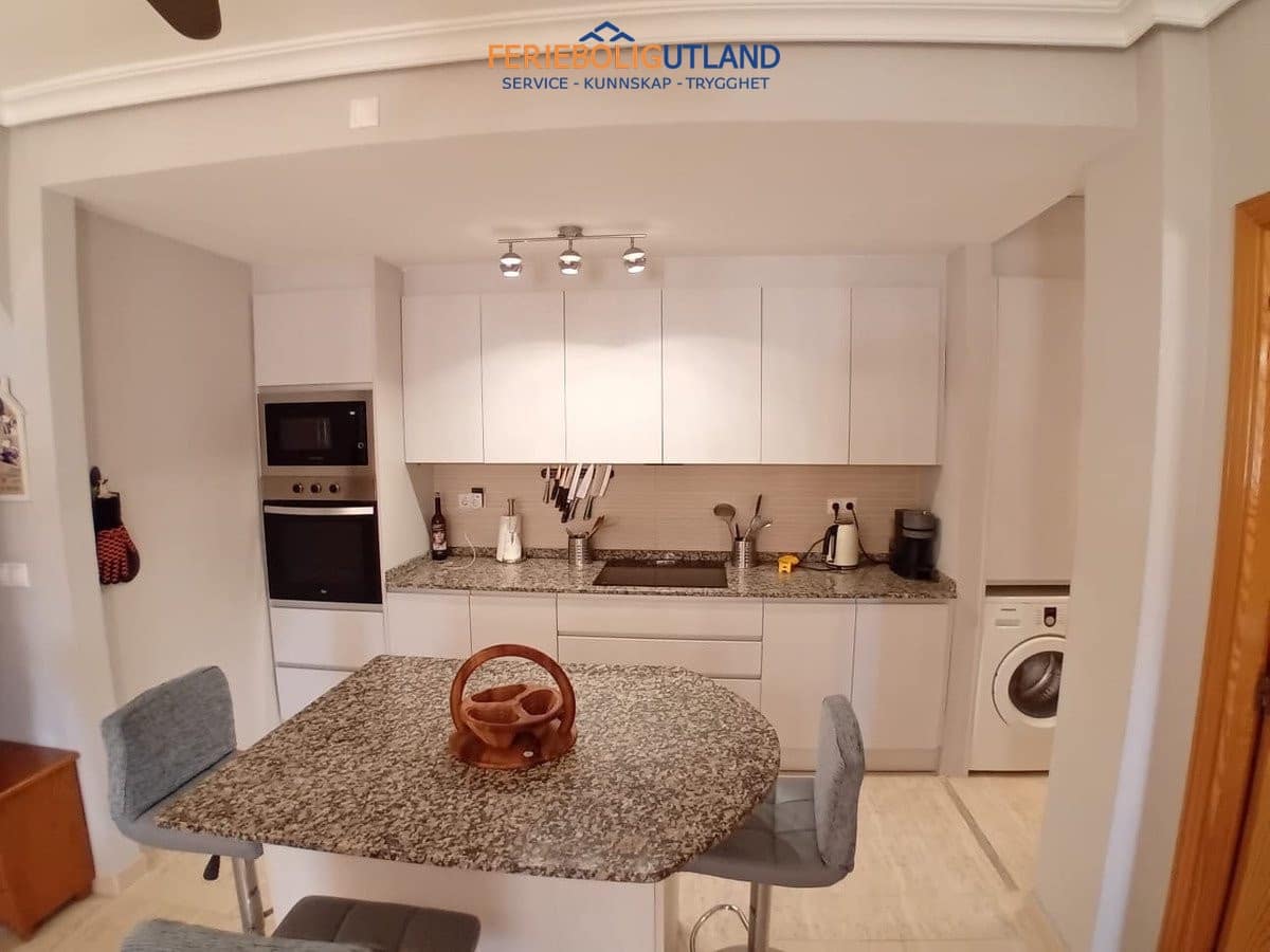 Apartamento de 2 habitaciones en Orihuela Costa en venta con piscina - 190.000 € (Ref: 10001062)