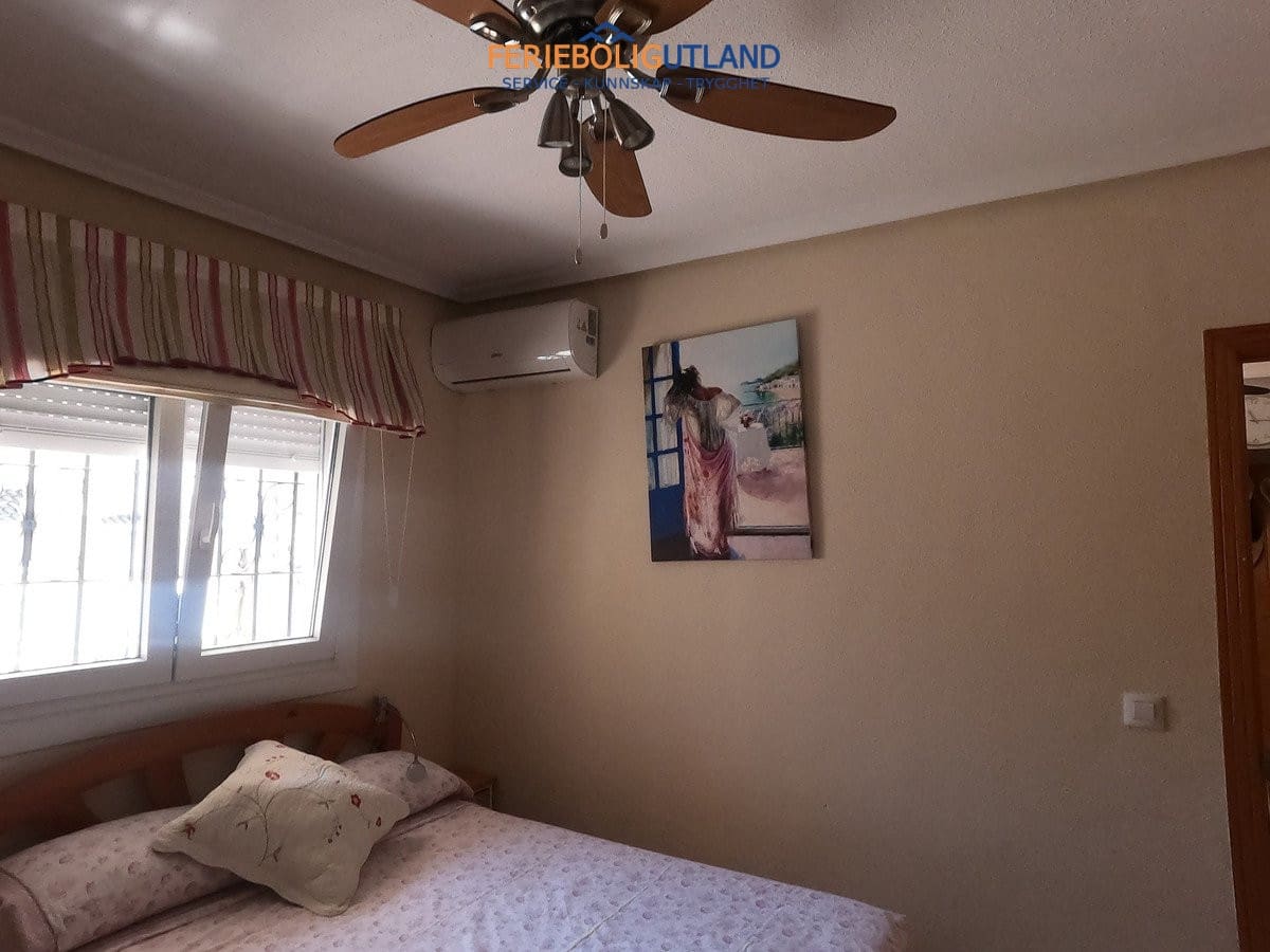 Apartamento de 2 habitaciones en Orihuela Costa en venta con piscina - 190.000 € (Ref: 10001062)