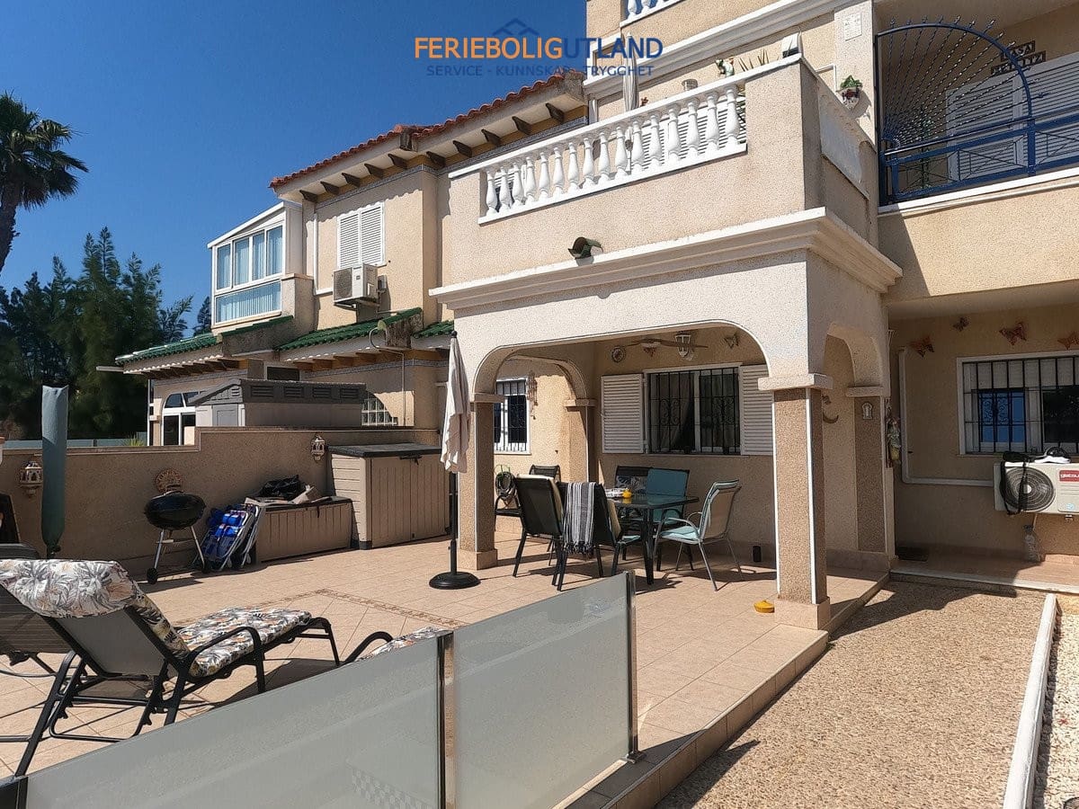 Apartamento de 2 habitaciones en Orihuela Costa en venta con piscina - 190.000 € (Ref: 10001062)