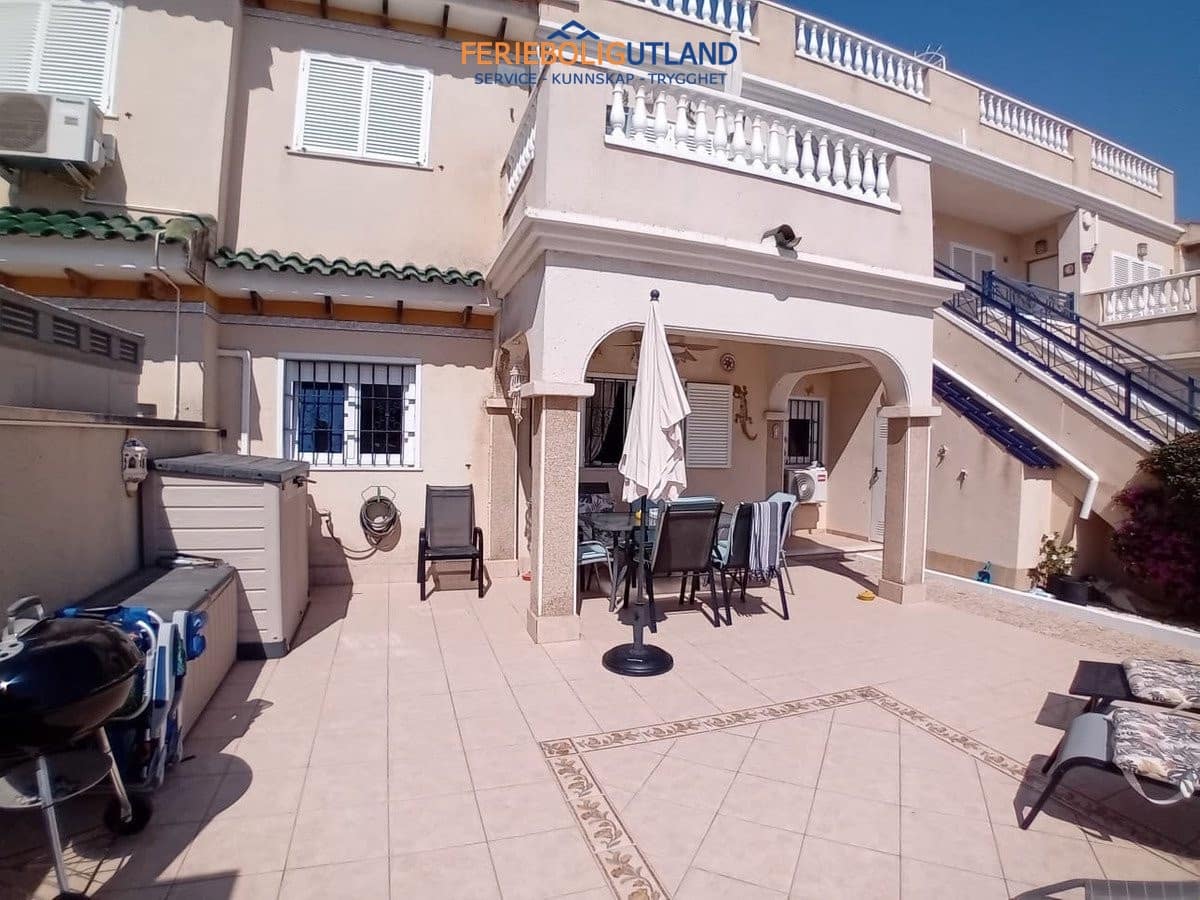 Apartamento de 2 habitaciones en Orihuela Costa en venta con piscina - 190.000 € (Ref: 10001062)