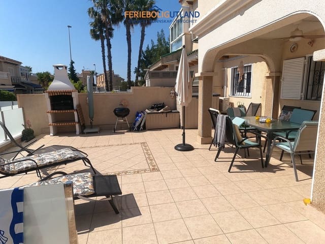 2 slaapkamer Appartement te koop in Punta Prima, Orihuela met zwembad - € 190.000 (Ref: 10001062)