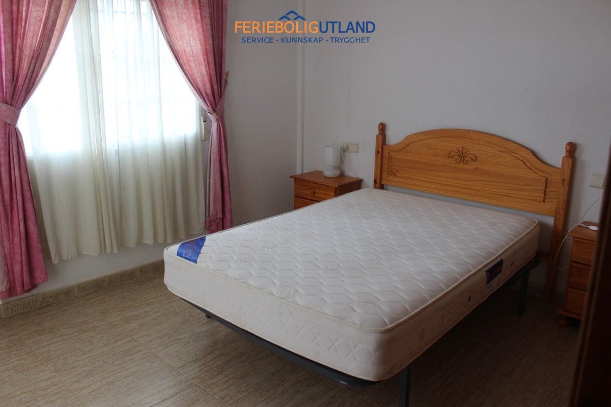 Casa de 3 habitaciones en Algorfa en venta con piscina garaje - 249.995 € (Ref: 10001063)
