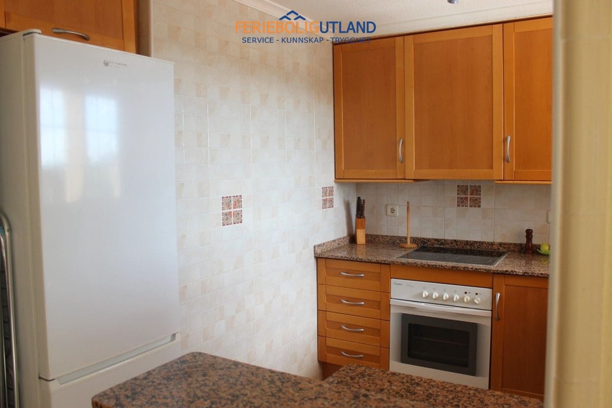 Casa de 3 habitaciones en Algorfa en venta con piscina garaje - 249.995 € (Ref: 10001063)