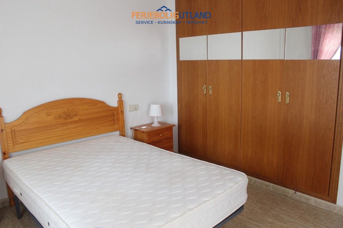 Casa de 3 habitaciones en Algorfa en venta con piscina garaje - 249.995 € (Ref: 10001063)