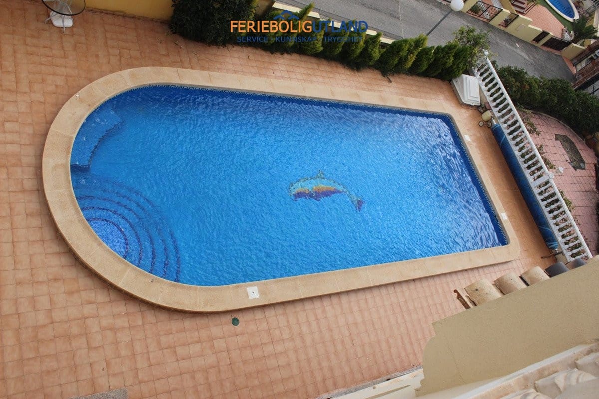 Casa de 3 habitaciones en Algorfa en venta con piscina garaje - 249.995 € (Ref: 10001063)