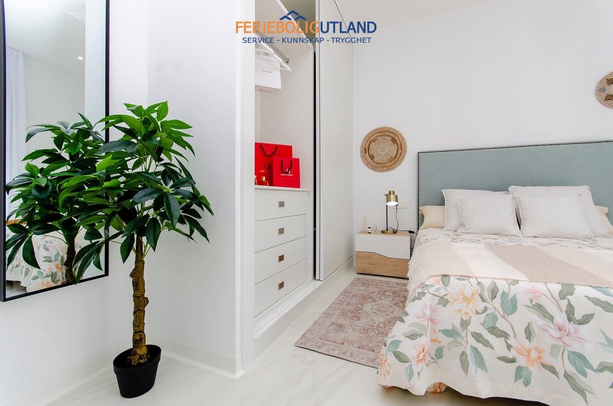 3 camera da letto Villa in vendita in Vistabella con piscina garage - 439.000 € (Rif: 10001066)