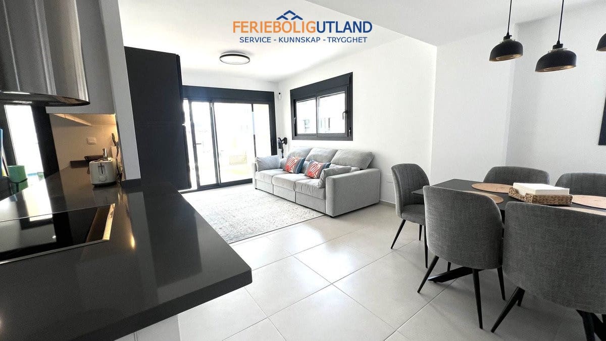 3 soveværelse Lejlighed til salg i Villamartin med swimmingpool garage - € 390.000 (Ref: 10001067)