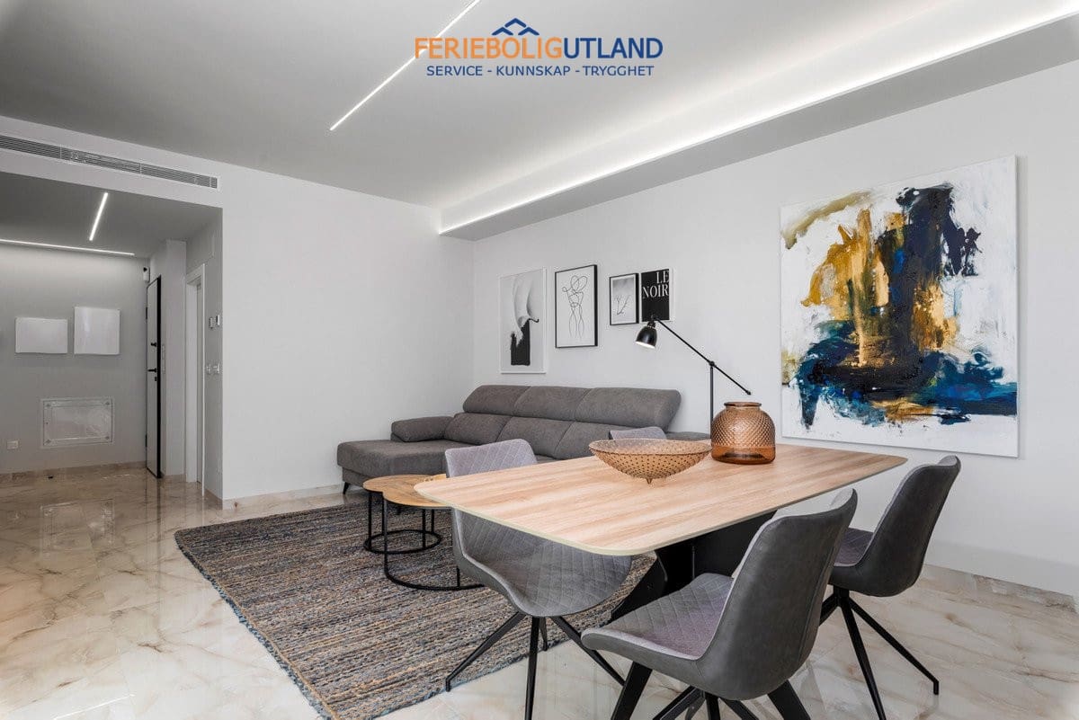 3 soverom Villa til salgs i Algorfa med svømmebasseng garasje - € 670 000 (Ref: 10001068)