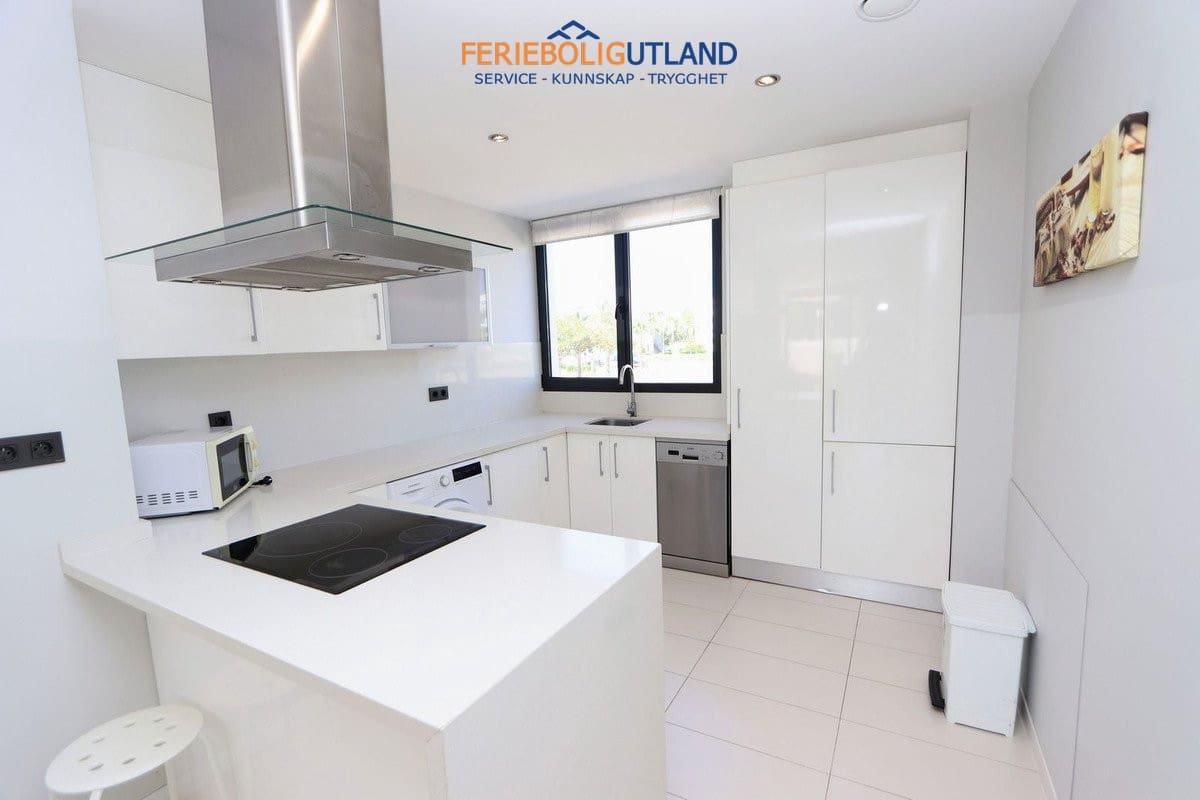 2 quarto Apartamento para venda em Villamartin com piscina garagem - 234 000 € (Ref: 10001069)