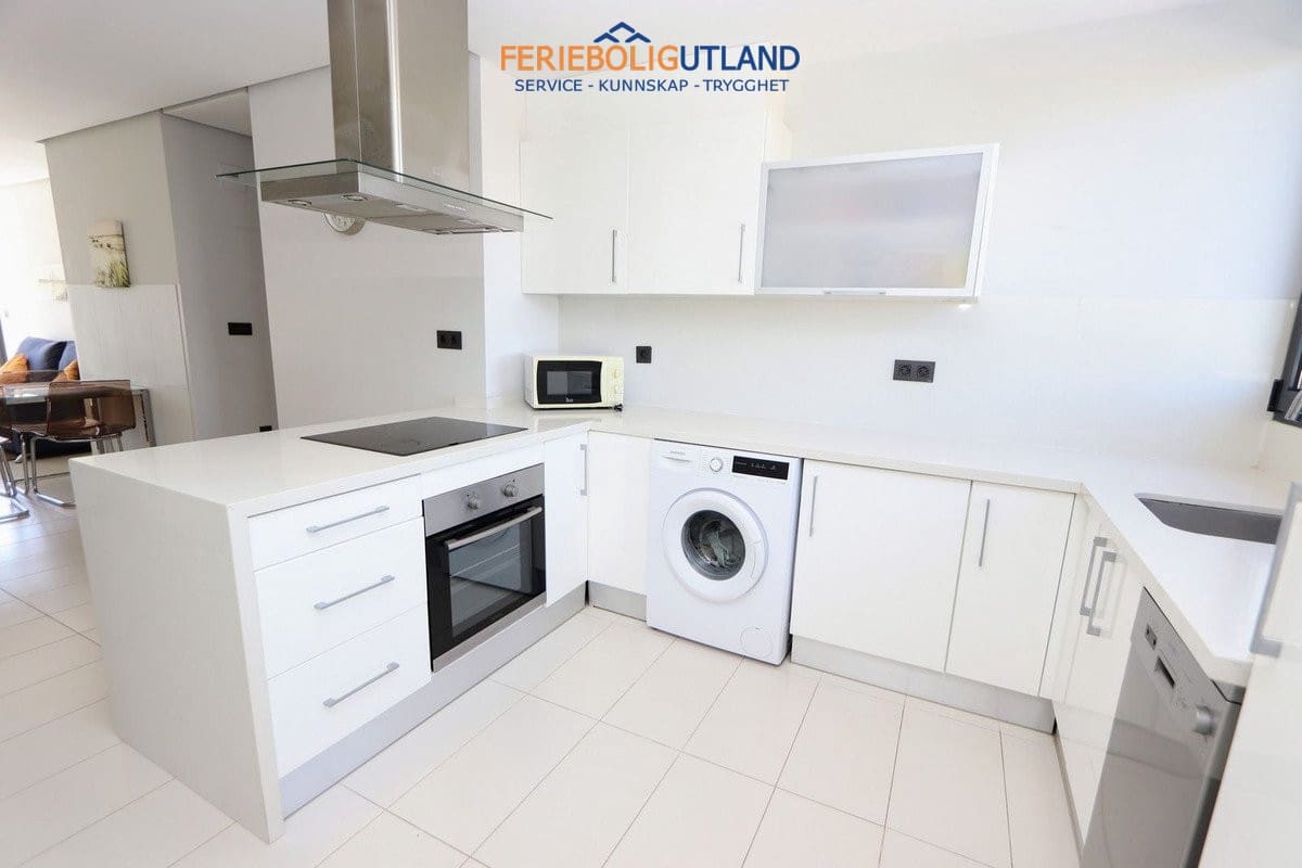 2 quarto Apartamento para venda em Villamartin com piscina garagem - 234 000 € (Ref: 10001069)