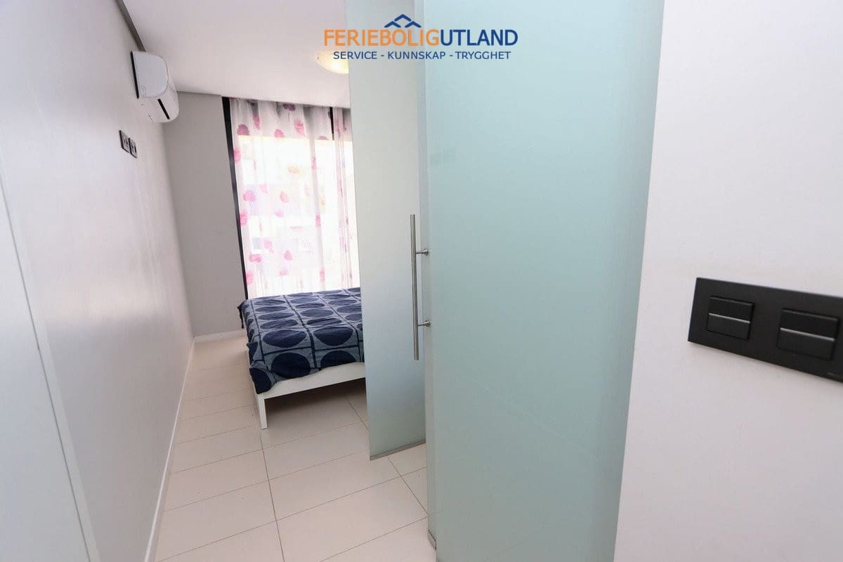 2 quarto Apartamento para venda em Villamartin com piscina garagem - 234 000 € (Ref: 10001069)