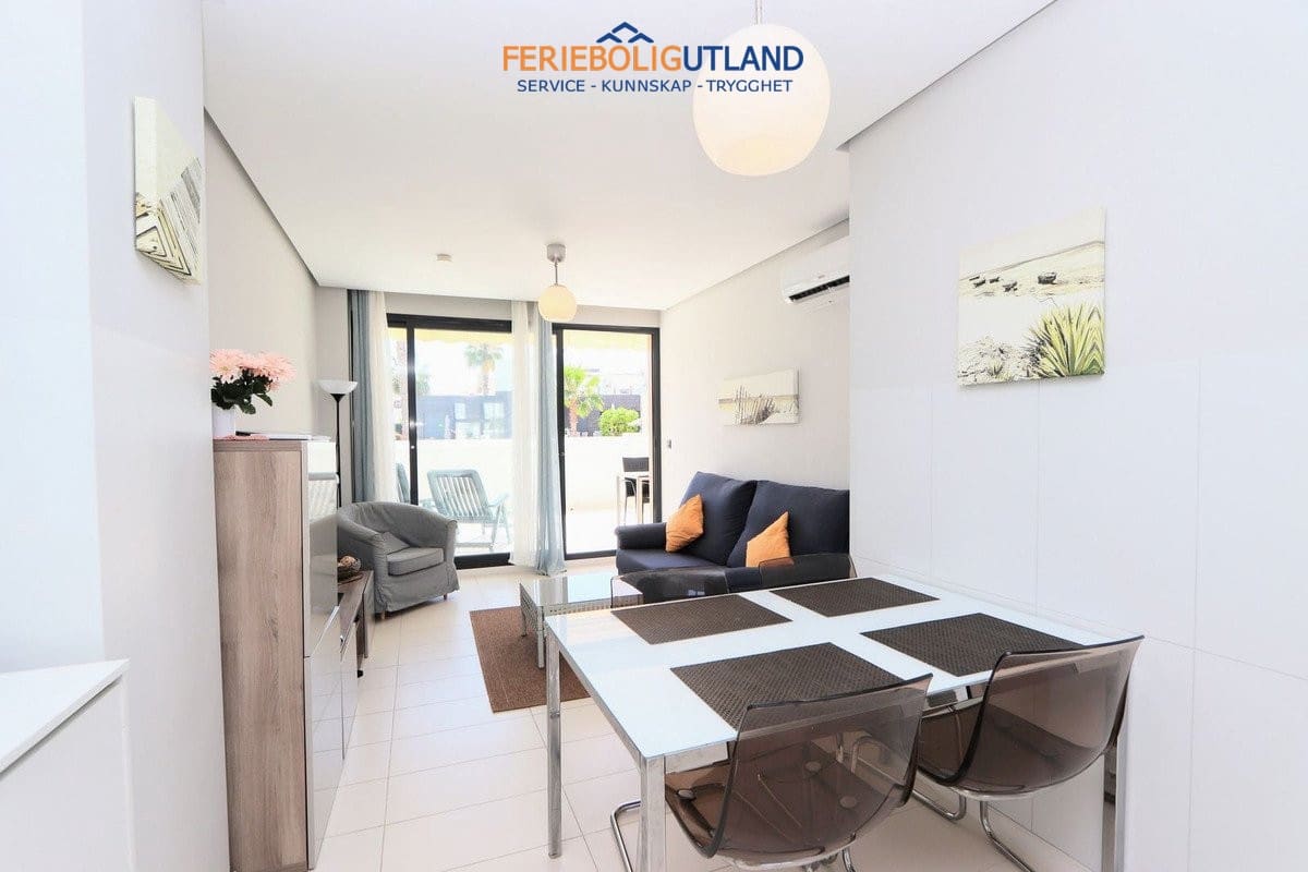 2 quarto Apartamento para venda em Villamartin com piscina garagem - 234 000 € (Ref: 10001069)