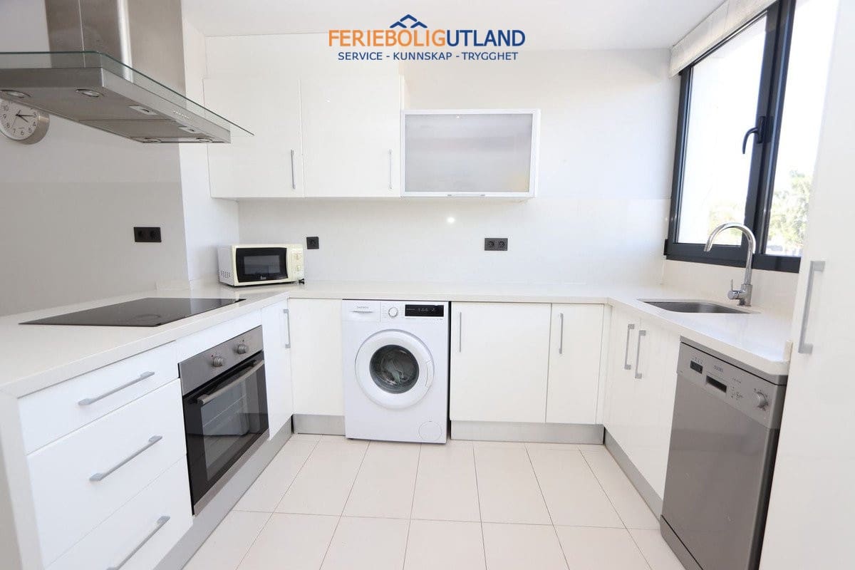 2 quarto Apartamento para venda em Villamartin com piscina garagem - 234 000 € (Ref: 10001069)