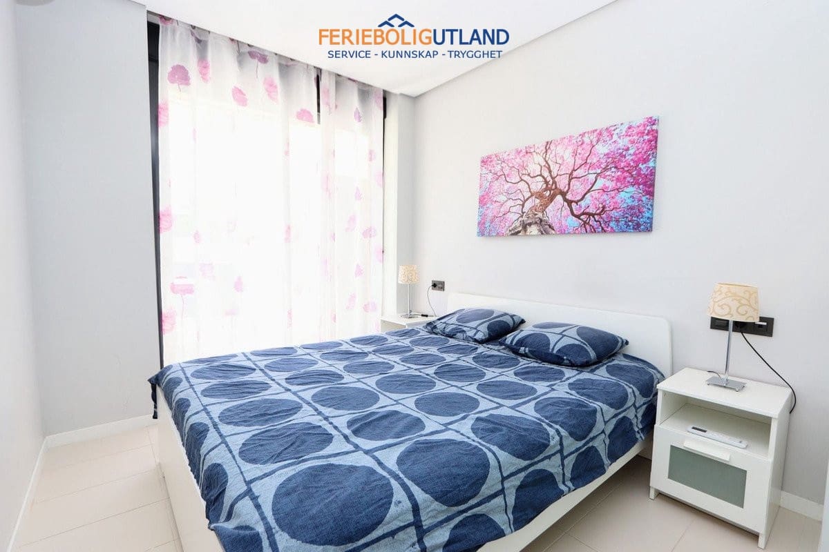 2 quarto Apartamento para venda em Villamartin com piscina garagem - 234 000 € (Ref: 10001069)