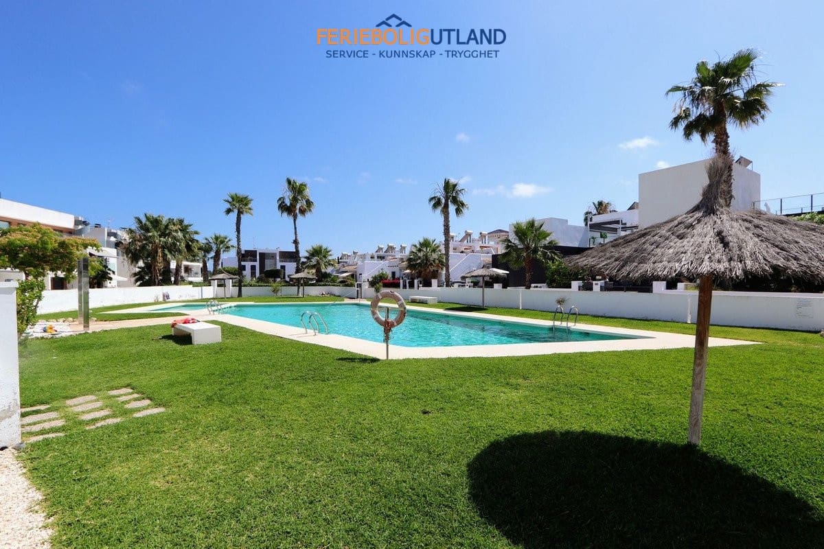 2 quarto Apartamento para venda em Villamartin com piscina garagem - 234 000 € (Ref: 10001069)