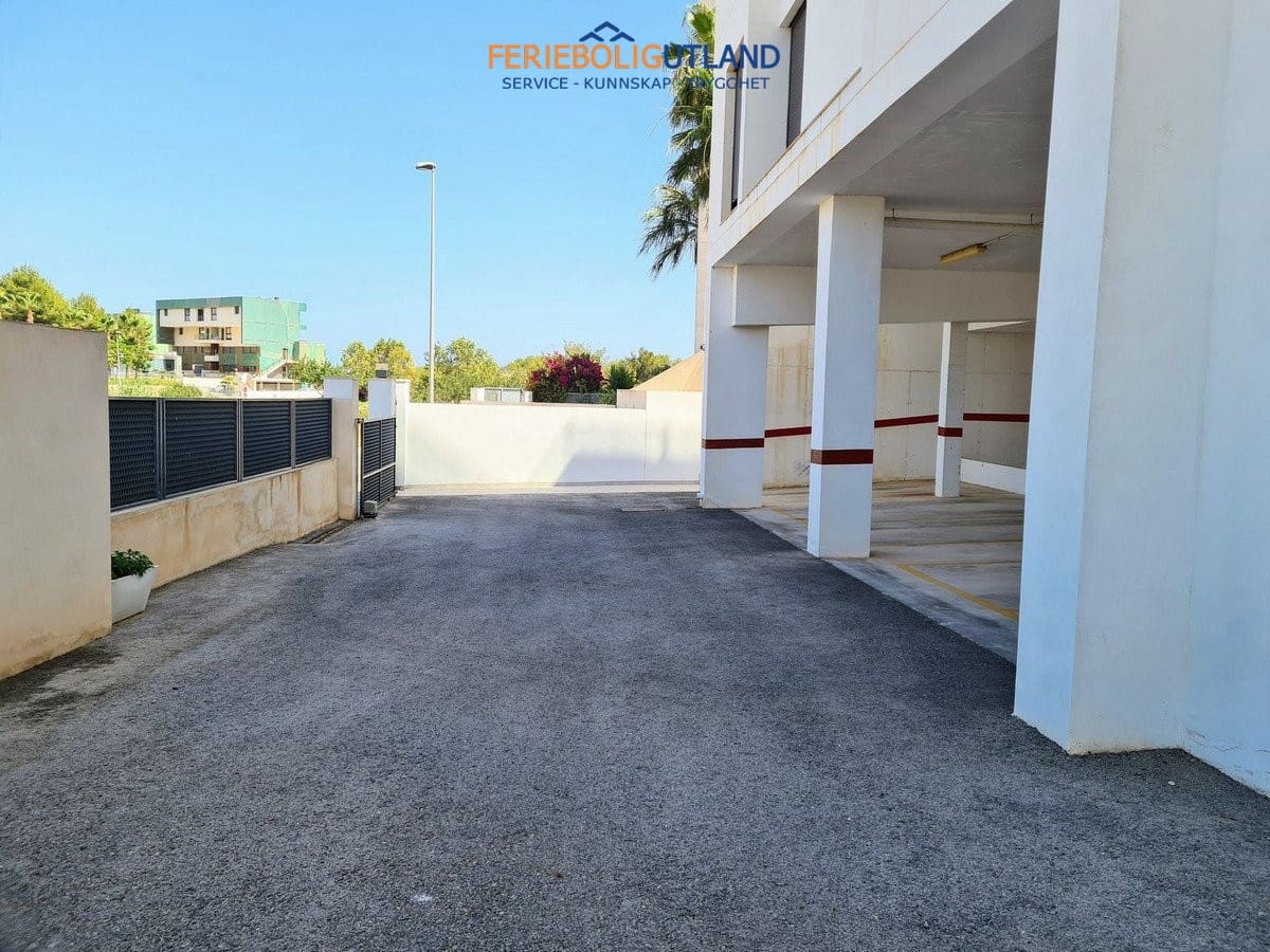 2 quarto Apartamento para venda em Villamartin com piscina garagem - 234 000 € (Ref: 10001069)