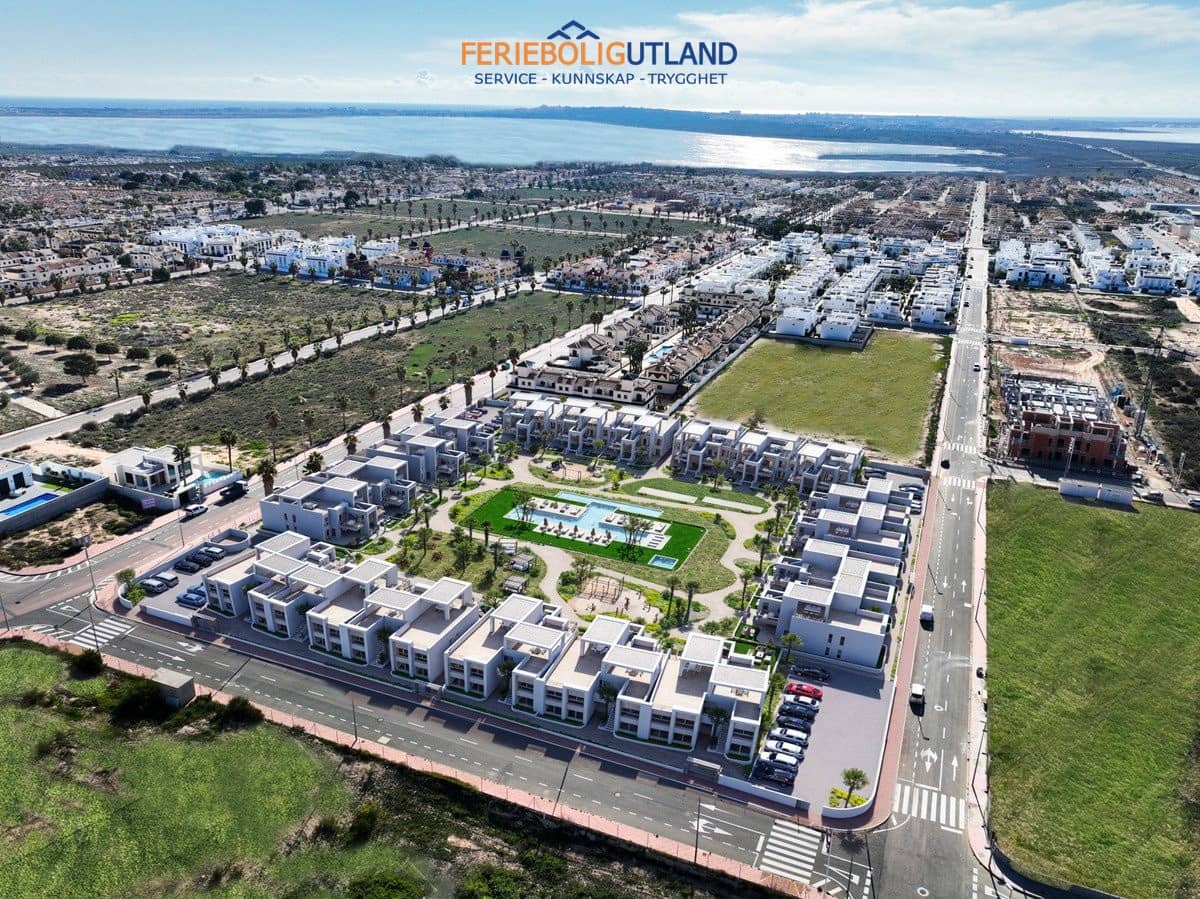 3 sypialnia Apartament na sprzedaż w Ciudad Quesada z basenem garażem - 364 000 € (Ref: 10001070)