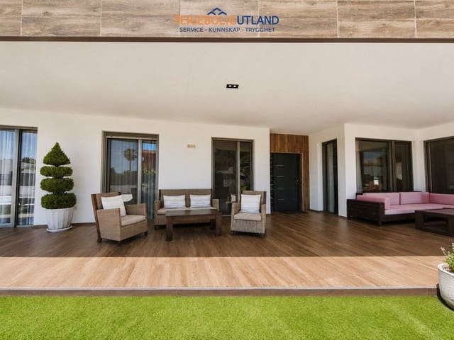 5 Zimmer Villa zu verkaufen in Noroeste, Santa Pola mit Pool Garage - 1.190.000 € (Ref: 10001071)
