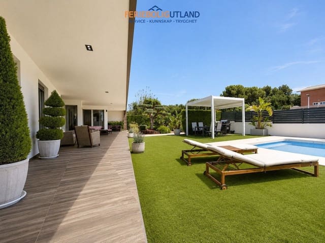 5 Zimmer Villa zu verkaufen in Noroeste, Santa Pola mit Pool Garage - 1.190.000 € (Ref: 10001071)