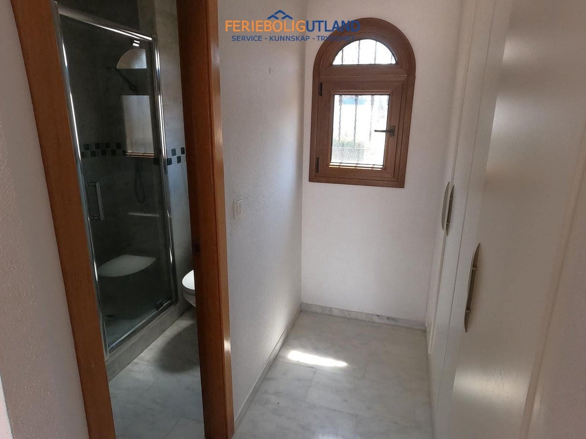 3 sovrum Villa till salu i Algorfa med pool garage - 449 995 € (Ref: 10001072)