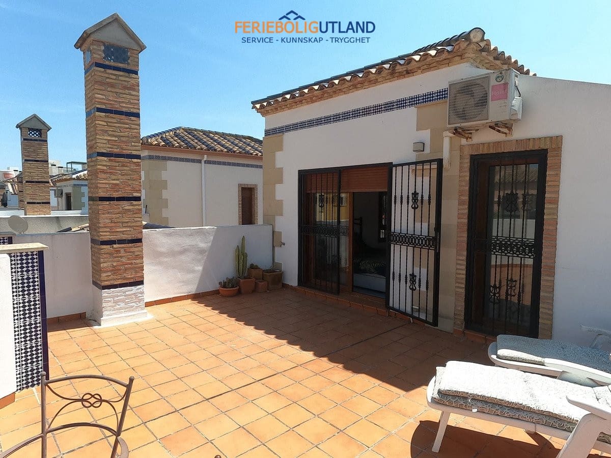 3 sovrum Villa till salu i Algorfa med pool garage - 449 995 € (Ref: 10001072)