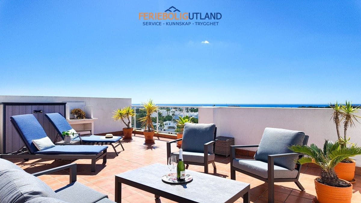 2 quarto Penthouse para venda em Villamartin com piscina garagem - 249 000 € (Ref: 10001073)