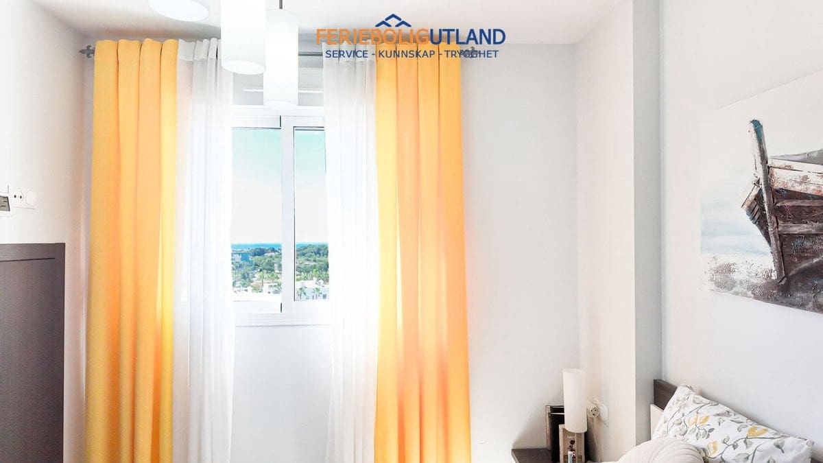 2 quarto Penthouse para venda em Villamartin com piscina garagem - 249 000 € (Ref: 10001073)
