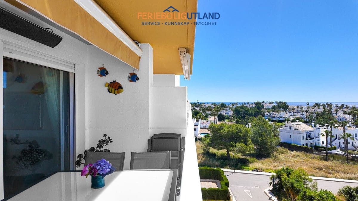 2 quarto Penthouse para venda em Villamartin com piscina garagem - 249 000 € (Ref: 10001073)