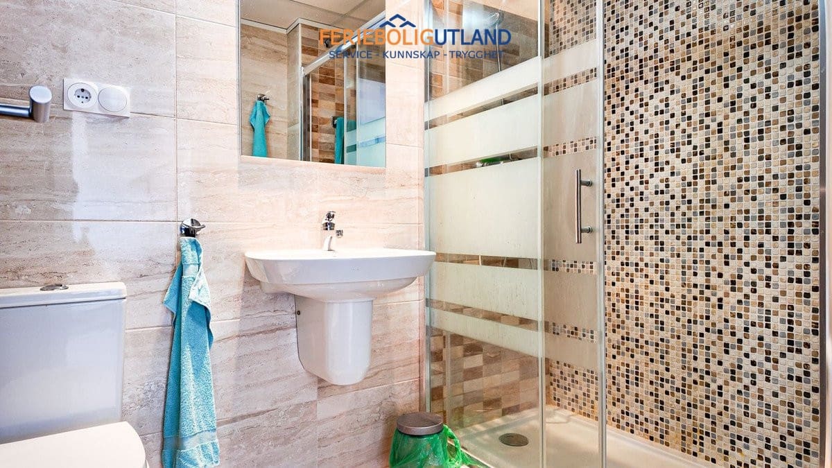 2 quarto Penthouse para venda em Villamartin com piscina garagem - 249 000 € (Ref: 10001073)