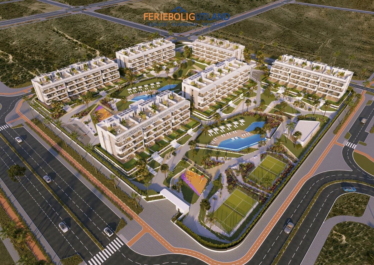 3 soveværelse Penthouse til salg i Torrevieja med swimmingpool garage - € 415.000 (Ref: 10001074)