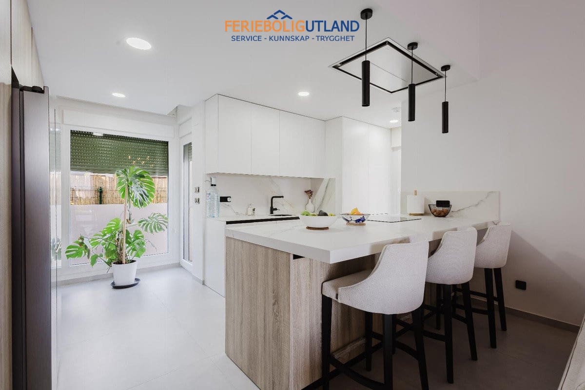 4 quarto Moradia para venda em Algorfa com piscina garagem - 750 000 € (Ref: 10001077)