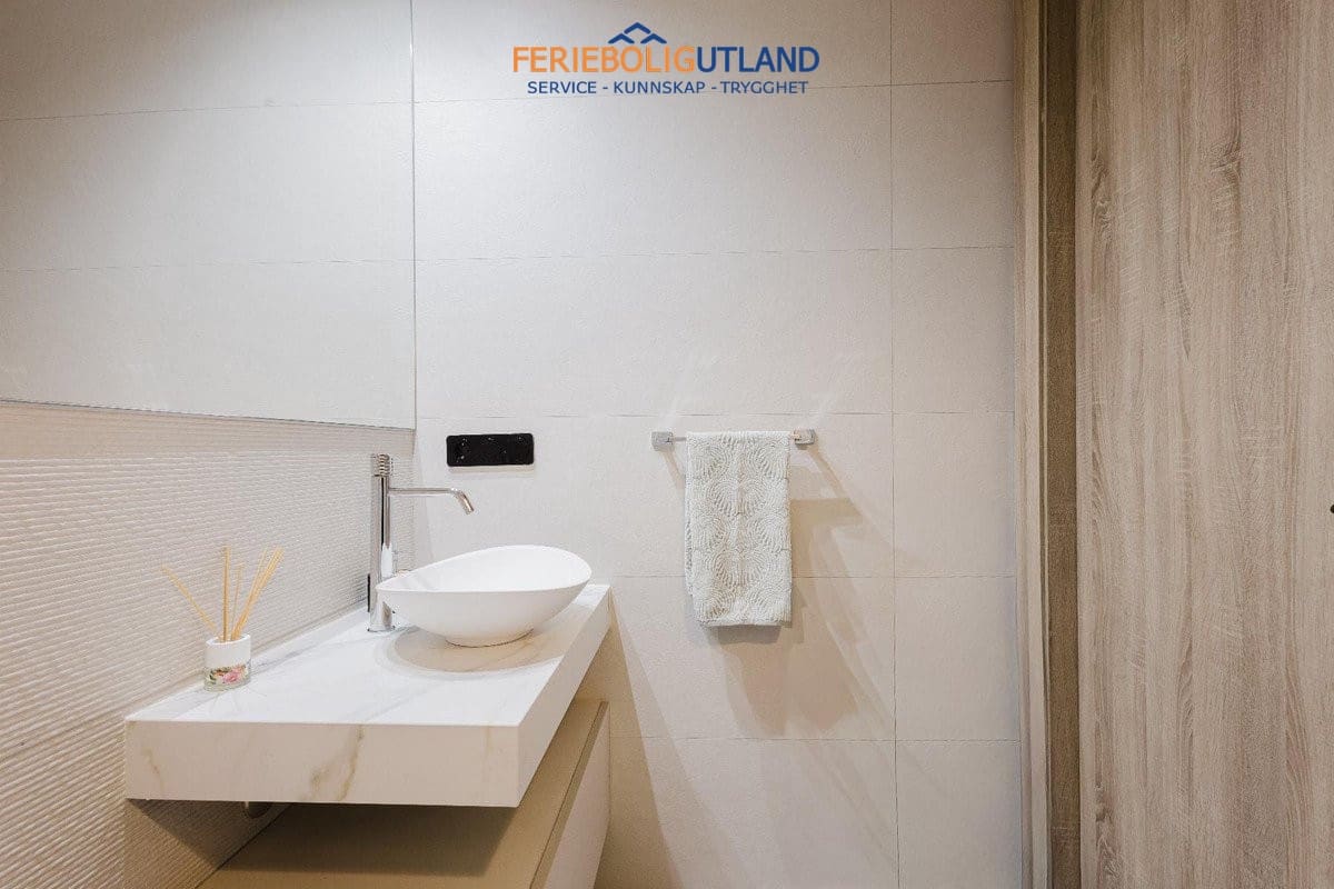 4 quarto Moradia para venda em Algorfa com piscina garagem - 750 000 € (Ref: 10001077)