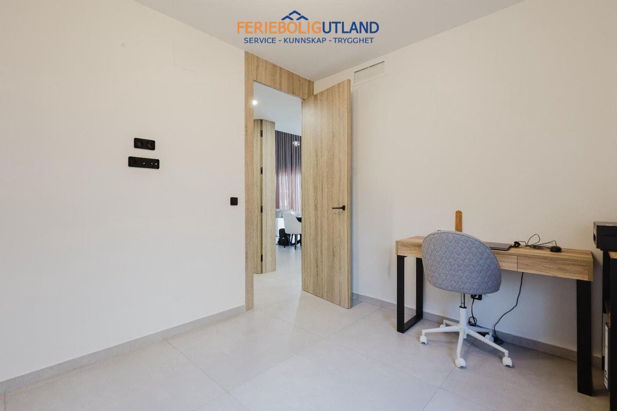4 quarto Moradia para venda em Algorfa com piscina garagem - 750 000 € (Ref: 10001077)