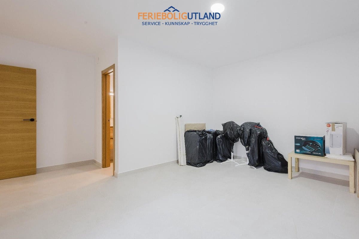 4 quarto Moradia para venda em Algorfa com piscina garagem - 750 000 € (Ref: 10001077)