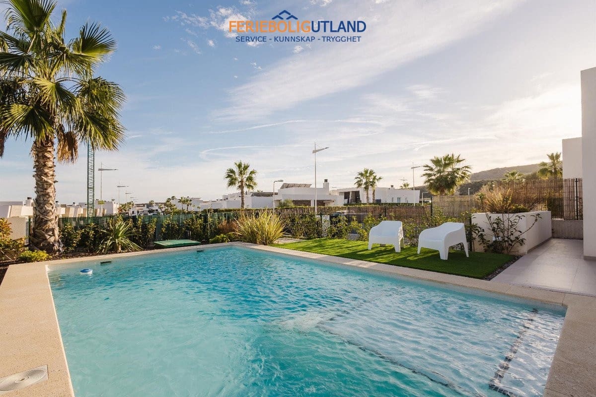 4 quarto Moradia para venda em Algorfa com piscina garagem - 750 000 € (Ref: 10001077)