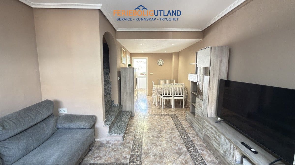 3 camera da letto Casa in vendita in La Zenia con piscina garage - 220.950 € (Rif: 10001079)