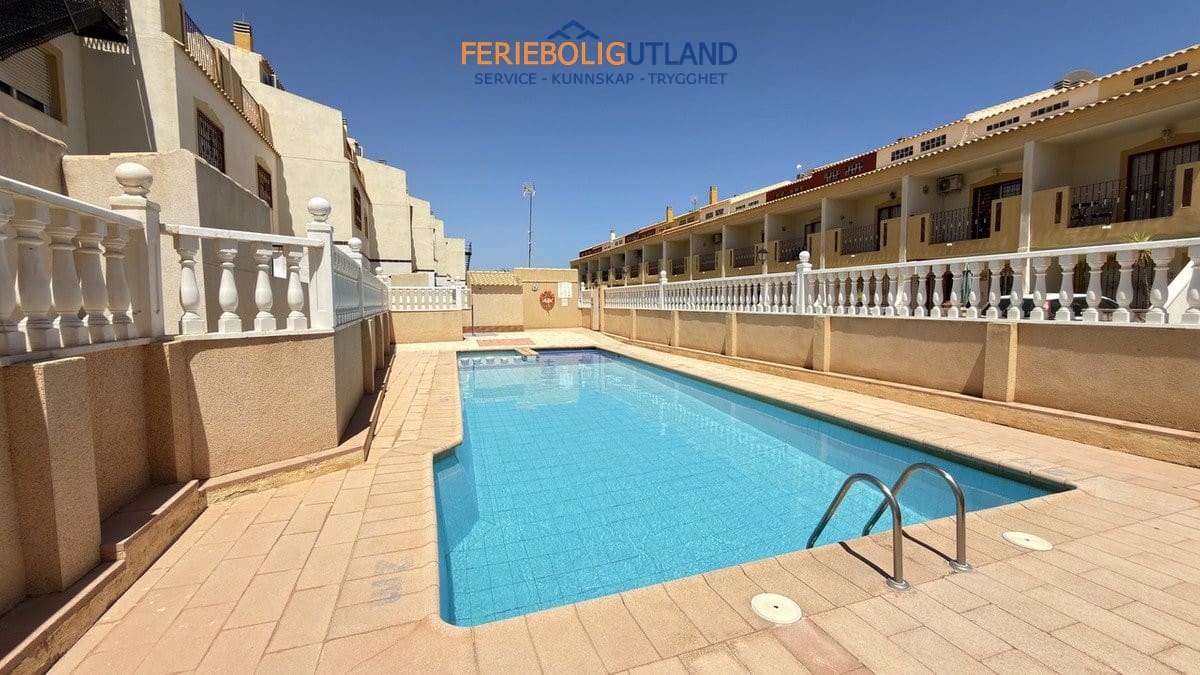 3 camera da letto Casa in vendita in La Zenia con piscina garage - 220.950 € (Rif: 10001079)