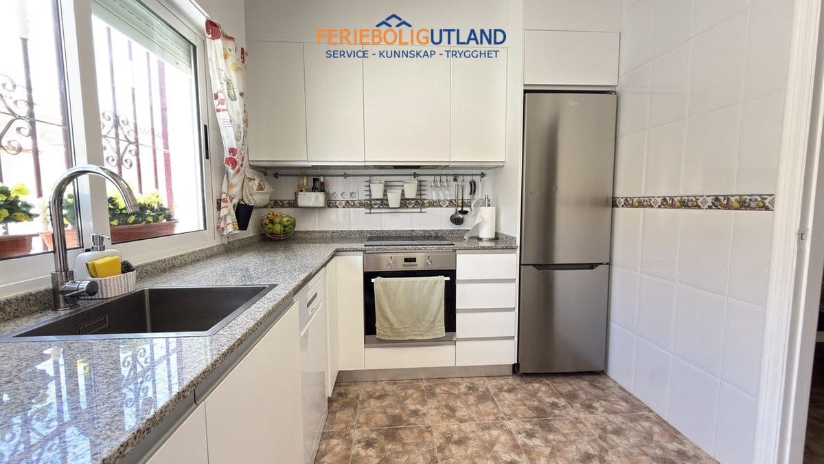 3 camera da letto Casa in vendita in La Zenia con piscina garage - 220.950 € (Rif: 10001079)