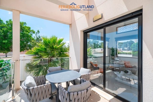 3 slaapkamer Villa te koop in Ciudad Quesada, Rojales met zwembad garage - € 399.000 (Ref: 10001082)