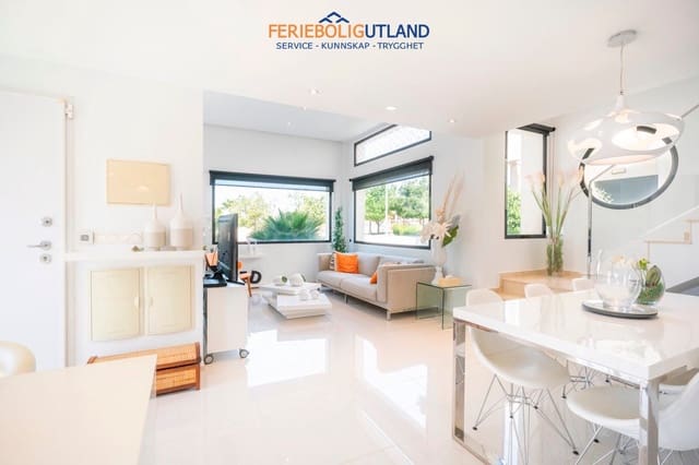 3 slaapkamer Villa te koop in Ciudad Quesada, Rojales met zwembad garage - € 399.000 (Ref: 10001082)