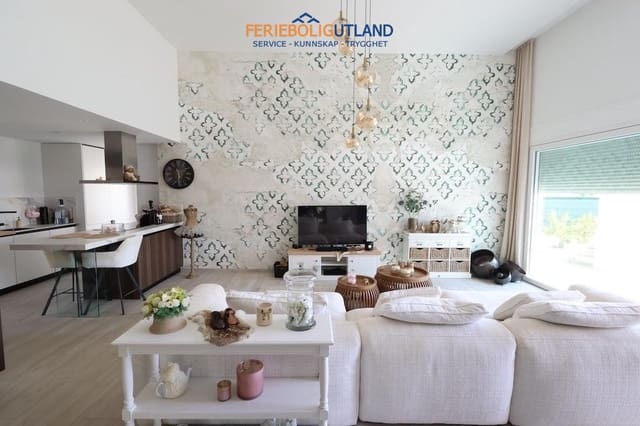 3 sypialnia Willa na sprzedaż w Algorfa z basenem garażem - 510 000 € (Ref: 10001084)