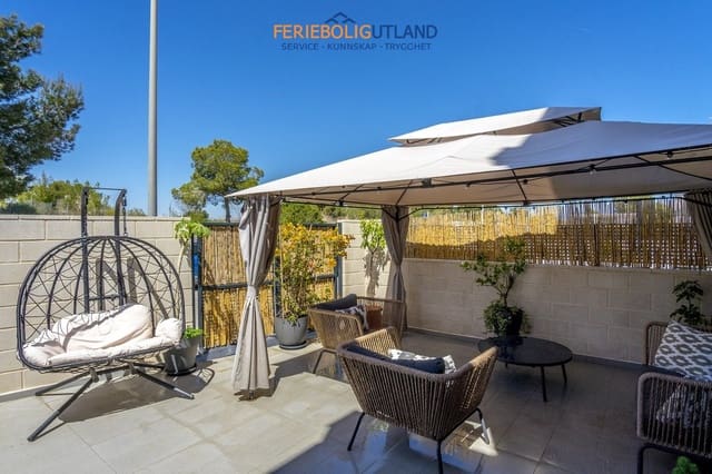 3 soverom Hus til salgs i Villamartin, Orihuela med svømmebasseng garasje - € 325 000 (Ref: 10001085)