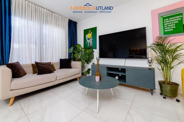 3 soverom Hus til salgs i Villamartin, Orihuela med svømmebasseng garasje - € 325 000 (Ref: 10001085)