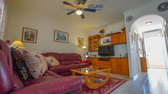 Apartamento de 3 habitaciones en Aguas Nuevas, Torrevieja en venta con piscina garaje - 199.000 € (Ref: 10001088)