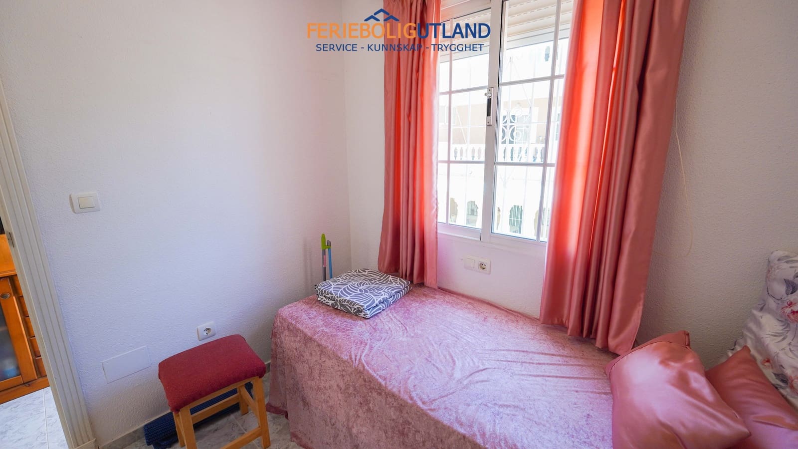 Apartamento de 3 habitaciones en Aguas Nuevas en venta con piscina garaje - 199.000 € (Ref: 10001088)