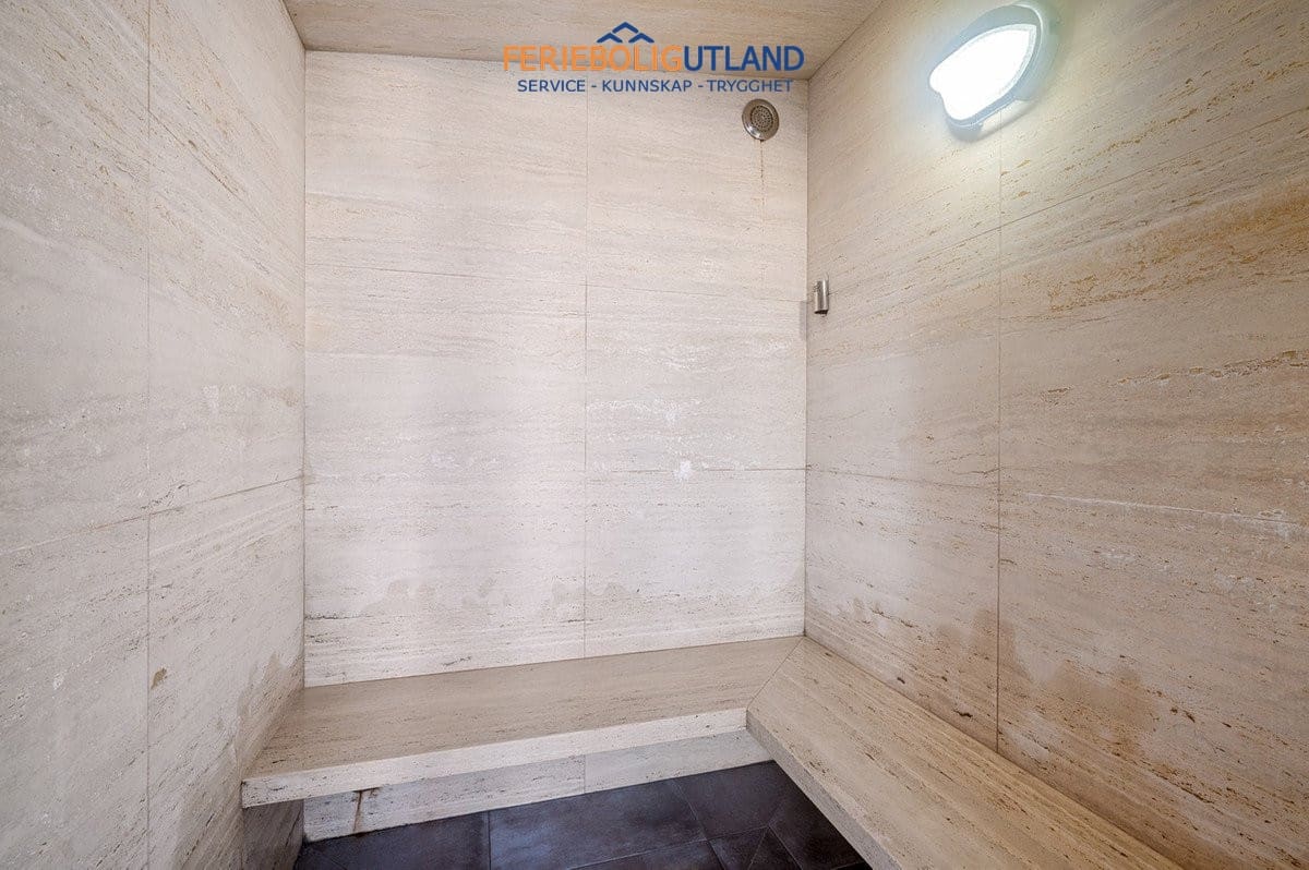 2 soverom Leilighet til salgs i Los Dolses med svømmebasseng garasje - € 228 995 (Ref: 10001094)