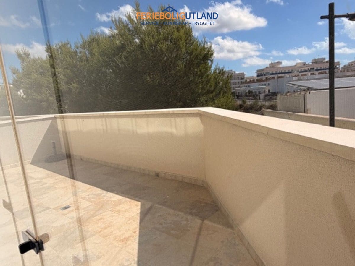 2 soverom Leilighet til salgs i Los Dolses med svømmebasseng garasje - € 228 995 (Ref: 10001094)